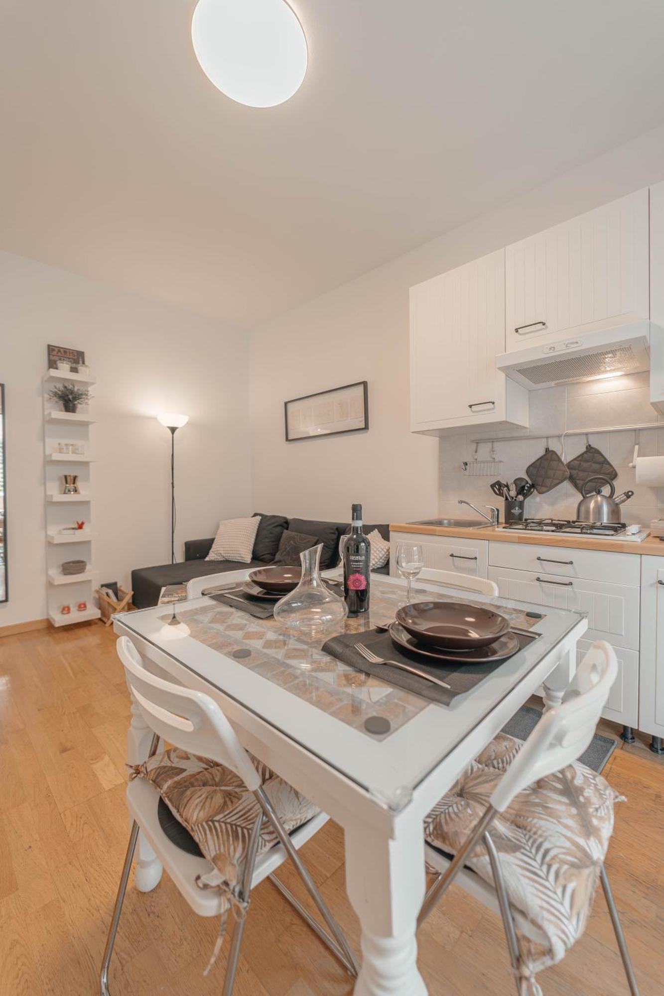Solari New Apt Mediolan Zewnętrze zdjęcie